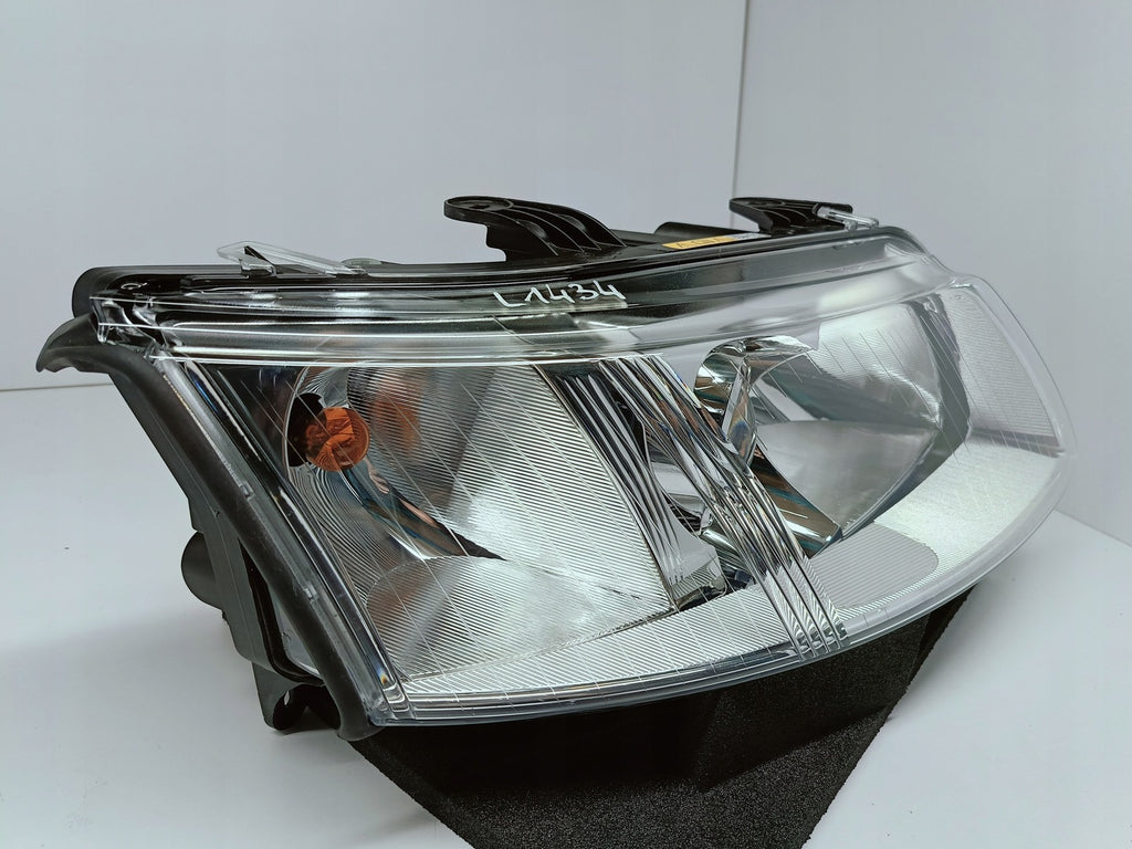 Frontscheinwerfer Saab 9-3 93 1LL008380-44 155818-00 Xenon Rechts oder Links