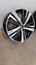 Load image into Gallery viewer, 1x Alufelge 18 Zoll RKC15208 Peugeot 5008 Rim Wheel FEL8310879966ya