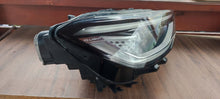 Load image into Gallery viewer, Frontscheinwerfer VW I 11B941036E LED Rechts Scheinwerfer Headlight SCH8120131588vs