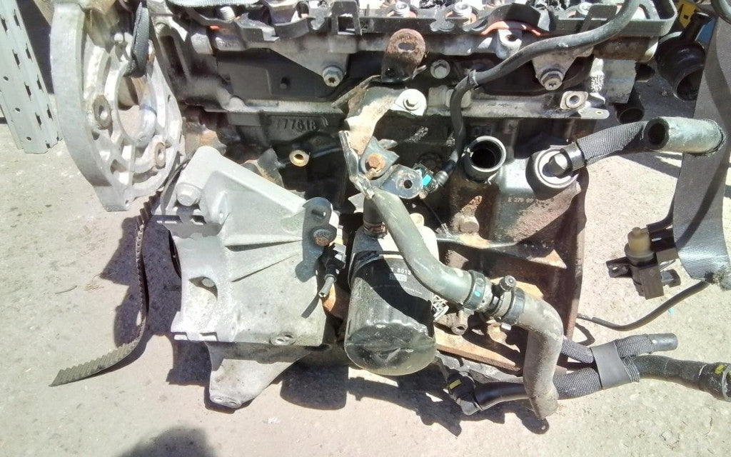Motor Renault Megane III F9QN870 1.9 DCI 2008 Diesel Engine Komplett