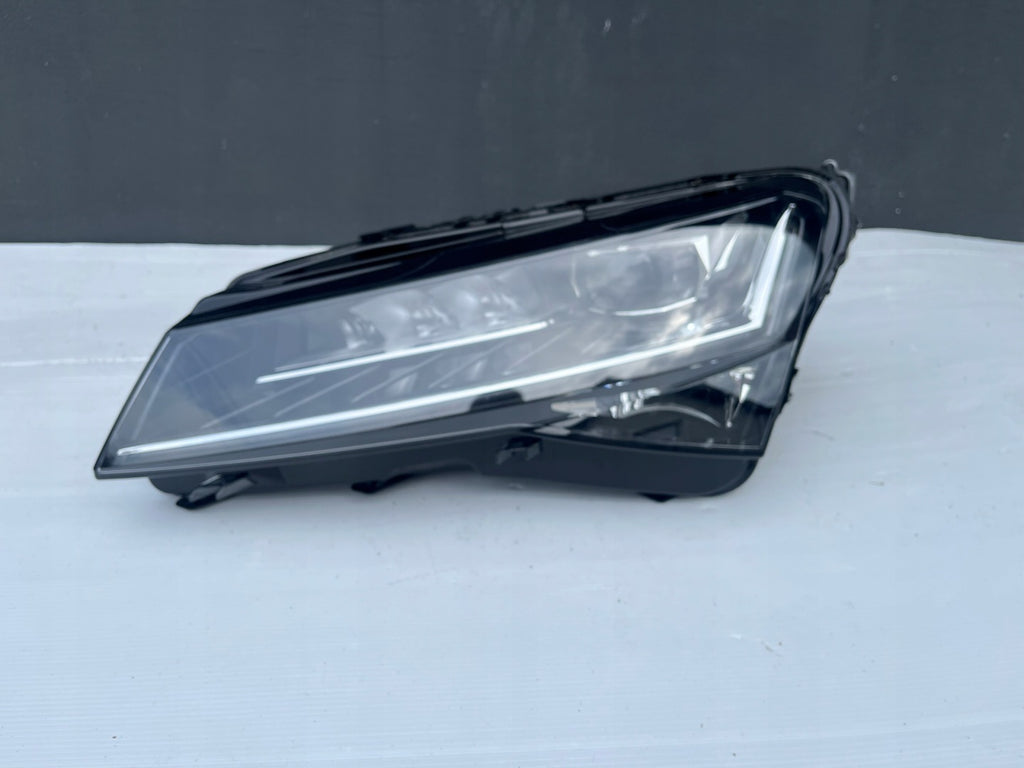 Frontscheinwerfer Skoda Superb III 3V1941015E Links Scheinwerfer Headlight SCH5822423174ms