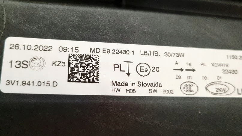 Frontscheinwerfer Skoda Superb III 3V1941015D Full LED Rechts oder Links