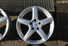 Laden Sie das Bild in den Galerie-Viewer, 4x Alufelge 17 Zoll 7.5" 5x112 37ET Silber KBA47332 Audi I Rim Wheel FEL1847588131wd