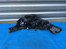 Laden Sie das Bild in den Galerie-Viewer, Frontscheinwerfer Toyota Corolla 81110-02S70 LED Rechts Scheinwerfer Headlight SCH3329685657yd