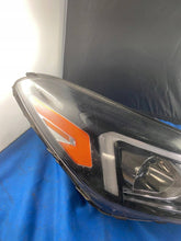 Load image into Gallery viewer, Frontscheinwerfer Hyundai Tucson Tl J034H65 Rechts Scheinwerfer Headlight SCH7369913049eg