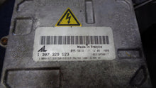 Laden Sie das Bild in den Galerie-Viewer, Frontscheinwerfer Alfa Romeo Brera 60683987 60683988 Xenon Ein Satz Headlight SCH1550000111ev