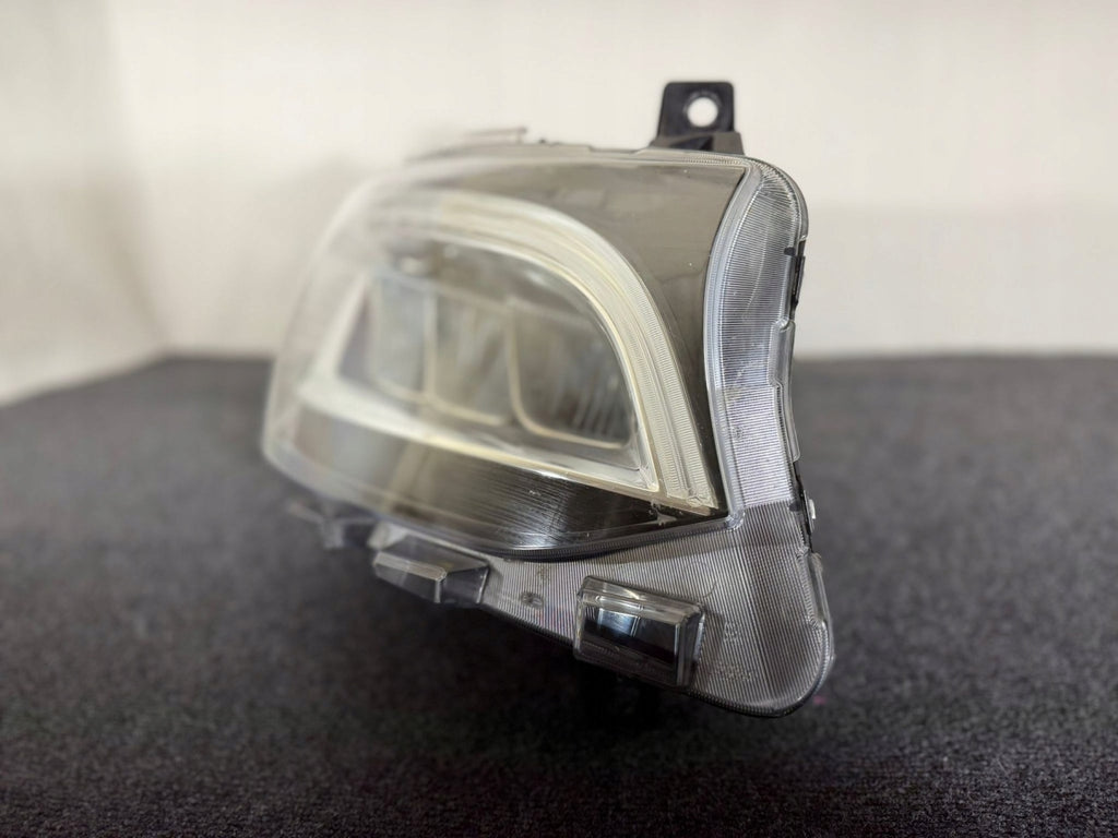 Frontscheinwerfer Mercedes-Benz Sprinter A9109067200 LED Rechts Headlight SCH1842961341tt
