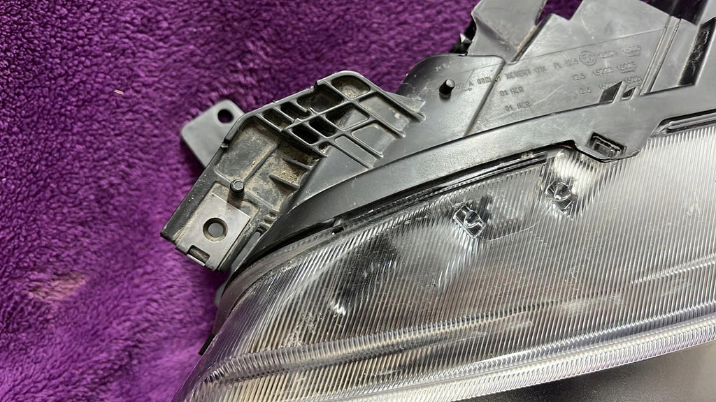 Frontscheinwerfer Ford Kuga AM113D155AF Links Scheinwerfer Headlight