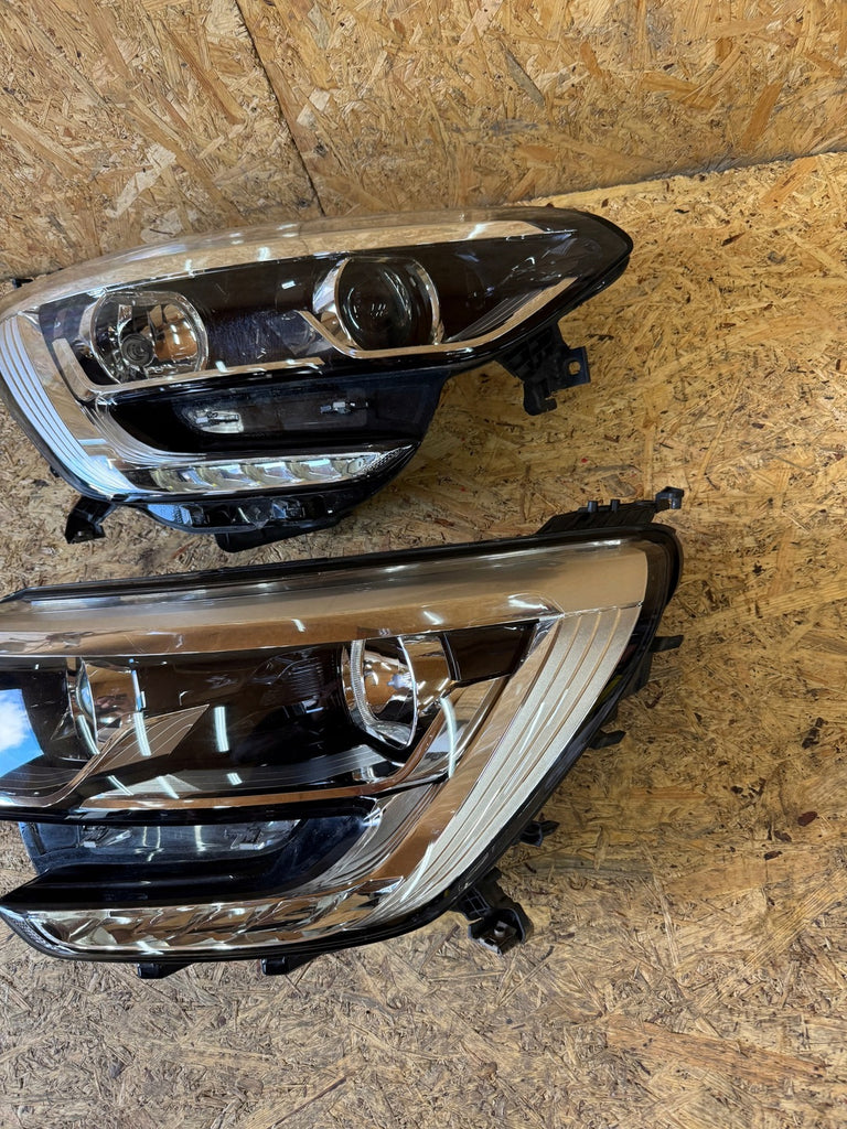 Frontscheinwerfer Renault Megane IV 260603157R LED Ein Satz Headlight SCH5428059964ub