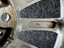 Laden Sie das Bild in den Galerie-Viewer, 1x Alufelge 17 Zoll KBA53290 Audi Rim Wheel FEL6215278200hq