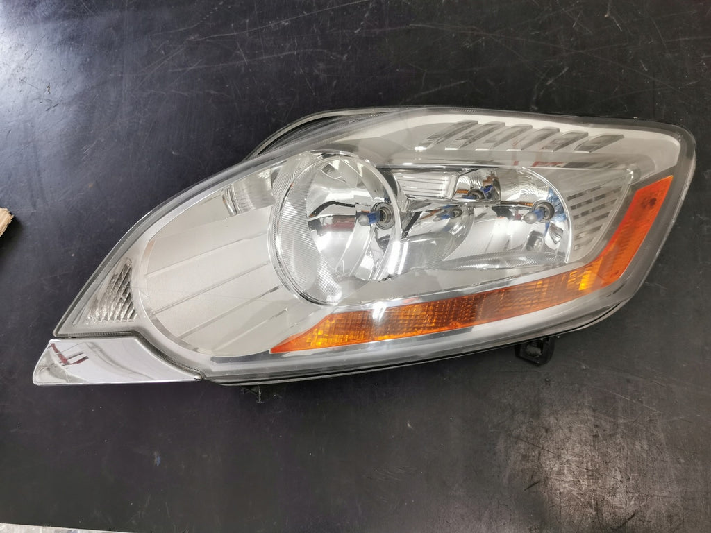 Frontscheinwerfer Ford Kuga I 8V41-13W030-CF Links Scheinwerfer Headlight SCH5165777163uw