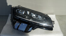Laden Sie das Bild in den Galerie-Viewer, Frontscheinwerfer Skoda Karoq 57B941016B Full LED Rechts Scheinwerfer Headlight SCH9796805988bl