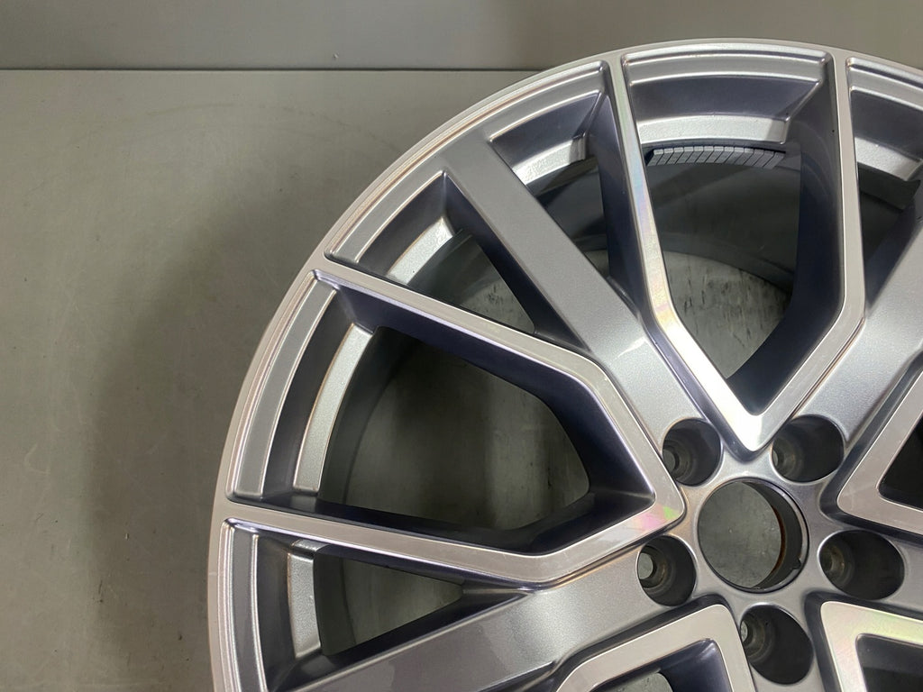 1x Alufelge 21 Zoll 9.5" 5x112 36ET Glanz Silber 4KE601025C Audi E-Tron Mg