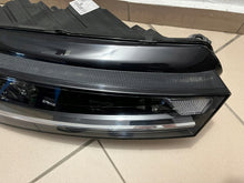 Laden Sie das Bild in den Galerie-Viewer, Frontscheinwerfer Skoda Octavia IV 5E4941016 LED Rechts Scheinwerfer Headlight SCH5043023991bs