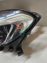 Laden Sie das Bild in den Galerie-Viewer, Frontscheinwerfer Mercedes-Benz X156 A15690611100 Links Scheinwerfer Headlight SCH2216473099xk