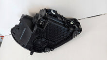 Laden Sie das Bild in den Galerie-Viewer, Frontscheinwerfer Mercedes-Benz 2069063903 Links Scheinwerfer Headlight SCH7436515752mu
