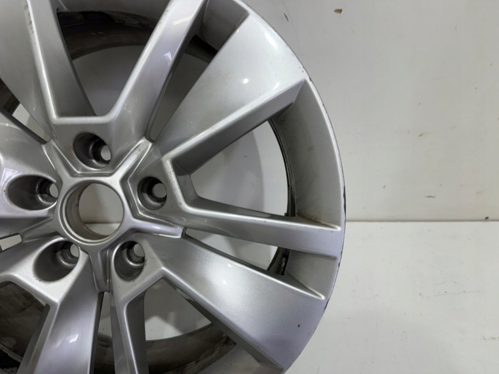 1x Alufelge 17 Zoll 7.0" 5x112 57A601025J Skoda Karoq Rim Wheel FEL8368674264gs