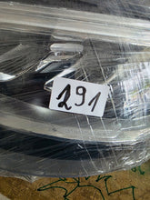 Laden Sie das Bild in den Galerie-Viewer, Frontscheinwerfer Mercedes-Benz Sprinter A9109068100 LED Links Headlight