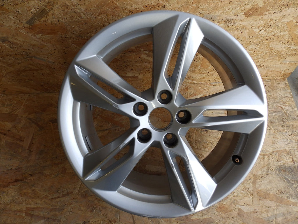 1x Alufelge 18 Zoll 7.0" 5x112 43ET Audi Q3 Rim Wheel