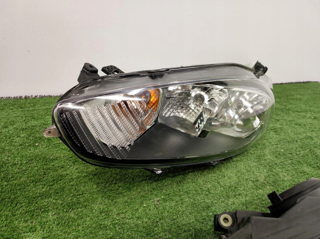 Frontscheinwerfer Ford Fiesta C1BB-13W029-AJ LED Ein Stück (Rechts oder Links)