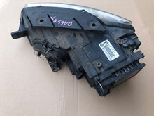 Laden Sie das Bild in den Galerie-Viewer, Frontscheinwerfer VW Passat 3C0941754G Xenon Rechts Scheinwerfer Headlight