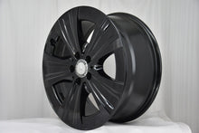 Laden Sie das Bild in den Galerie-Viewer, 4x Alufelge 18 Zoll 8.0&quot; 5x112 43ET Glanz Schwarz A2134013700 Mercedes-Benz