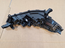 Laden Sie das Bild in den Galerie-Viewer, Frontscheinwerfer Toyota Corolla Links Scheinwerfer Headlight SCH1225887906te