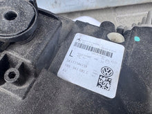Load image into Gallery viewer, Frontscheinwerfer VW Tiguan Allspace 5NN941081C Links Scheinwerfer Headlight SCH1173198697xm