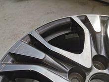 Load image into Gallery viewer, 1x Alufelge 17 Zoll 7.0&quot; 5x114.3 39ET Glanz Graphit PZ49M-X0670- Mg Rav 4