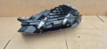 Laden Sie das Bild in den Galerie-Viewer, Frontscheinwerfer Skoda Octavia IV 5E4941036 Rechts Scheinwerfer Headlight SCH1807547142kg