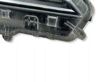 Laden Sie das Bild in den Galerie-Viewer, Frontscheinwerfer Toyota Corolla 81110-02T51 LED Rechts Scheinwerfer Headlight SCH8631455948ka