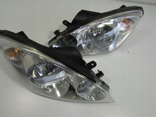 Laden Sie das Bild in den Galerie-Viewer, Frontscheinwerfer Kia Ceed 921011H010 Ein Stück (Rechts oder Links) Headlight