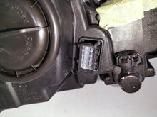 Load image into Gallery viewer, Frontscheinwerfer Opel Astra 39195690 LED Links Scheinwerfer Headlight