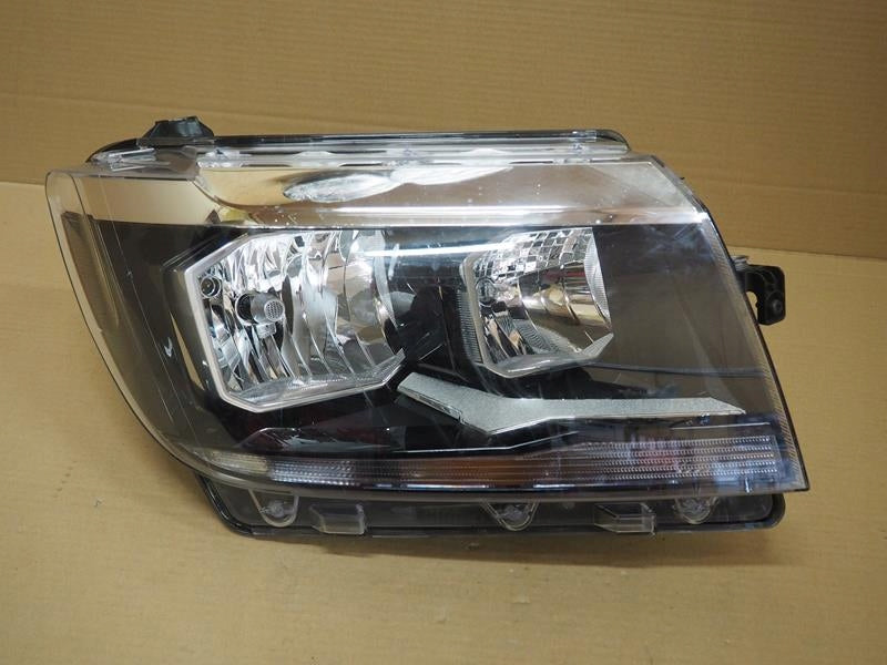Frontscheinwerfer VW Crafter 7C1941006 Rechts Scheinwerfer Headlight SCH5866676000hf