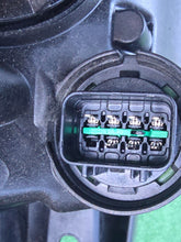 Laden Sie das Bild in den Galerie-Viewer, Frontscheinwerfer Hyundai Kona Rechts Scheinwerfer Headlight SCH6852358096qb