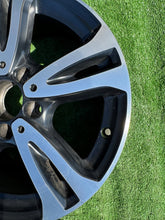 Load image into Gallery viewer, 1x Alufelge 16 Zoll 6.5&quot; 5x112 A2464010000 Mercedes-Benz Rim Wheel