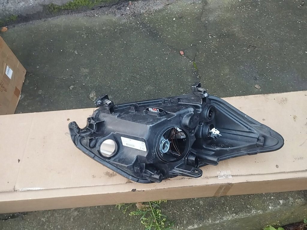 Frontscheinwerfer Ford Kuga I BV41-13D155-AA Bi-Xenon Links Headlight SCH3855449672ox