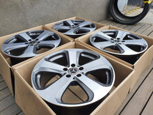 Laden Sie das Bild in den Galerie-Viewer, 4x Alufelge 19 Zoll 8.0" 5x112 38ET A2534011000 Mercedes-Benz Cla Glc Rim Wheel FEL3408733407hk