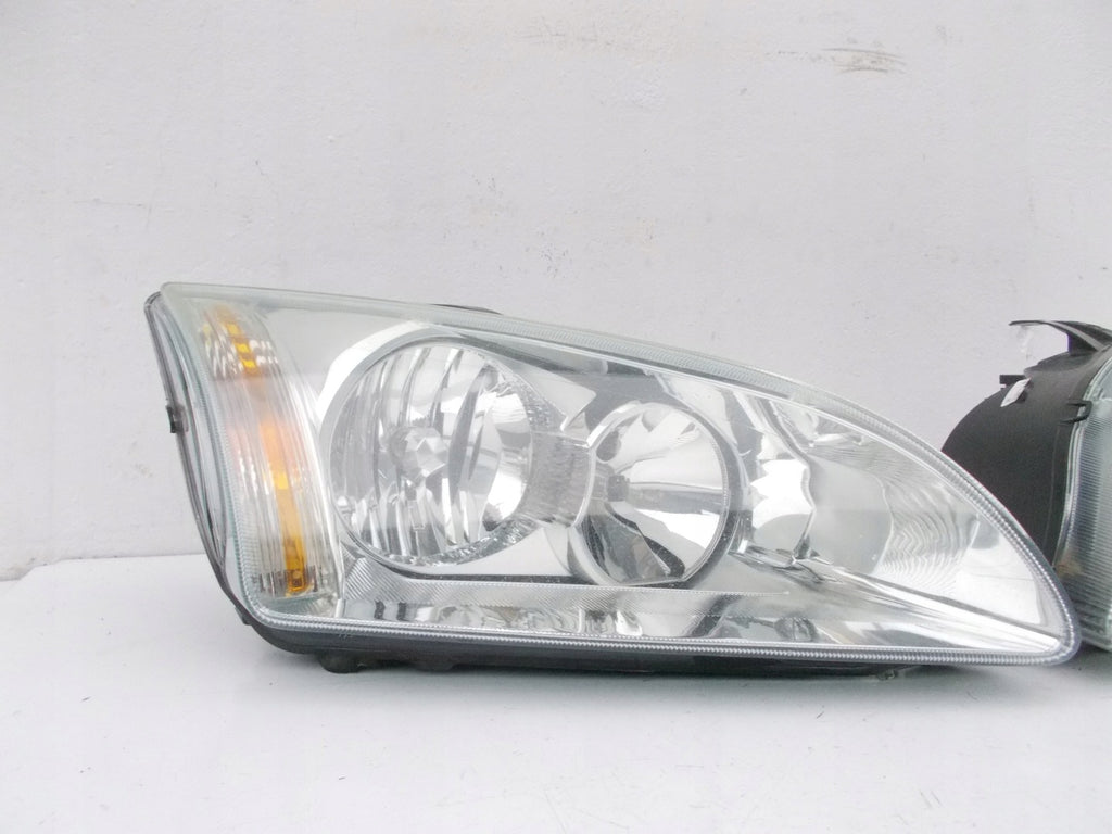 Frontscheinwerfer Ford Focus 4M51-13101-JD 4M51-13W029-JC LED Rechts oder Links