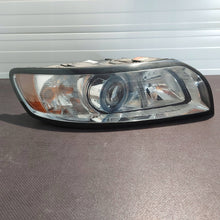 Load image into Gallery viewer, Frontscheinwerfer Volvo S40 31299588 Xenon Rechts Scheinwerfer Headlight SCH2801408564wa