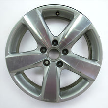 Load image into Gallery viewer, 1x Alufelge 17 Zoll 6.5&quot; 5x112 33ET 5N0601025AG Vw Rim Wheel