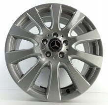 Laden Sie das Bild in den Galerie-Viewer, 4x Alufelge 18 Zoll 8.0" 5x112 67ET Glanz Silber A2514013702 Mercedes-Benz FEL3896923488uz