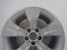 Load image into Gallery viewer, 1x Alufelge 19 Zoll 10.0" 5x120 53ET Glanz Silber 6772248 BMW X5 E70 E71 FEL4713836077ai