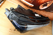Laden Sie das Bild in den Galerie-Viewer, Frontscheinwerfer Skoda Kodiaq 57H941036 Rechts Scheinwerfer Headlight SCH3357930417ur