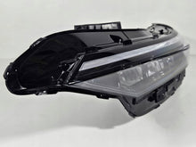 Load image into Gallery viewer, Frontscheinwerfer Hyundai Elantra VII 92101-AAA LED Links Scheinwerfer Headlight