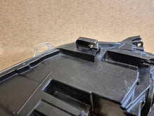Laden Sie das Bild in den Galerie-Viewer, Frontscheinwerfer Opel Astra J 13253646 1EG01001101 Links Scheinwerfer Headlight SCH2985833060ad