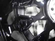Laden Sie das Bild in den Galerie-Viewer, 1x Alufelge 17 Zoll 4x100 403002478R Dacia I 1 Z Clio Rim Wheel FEL2830836905mk