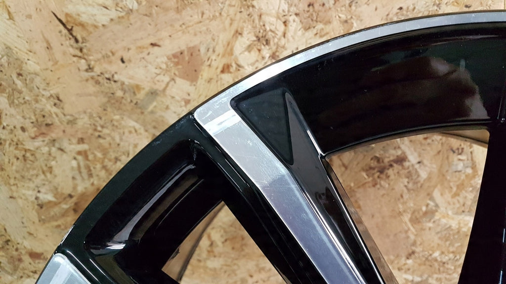 1x Alufelge 18 Zoll 8.0" 5x108 42ET 32358646 Volvo S60 V60 V90 Rim Wheel