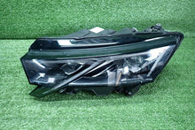 Load image into Gallery viewer, Frontscheinwerfer Skoda Octavia IV Links Scheinwerfer Headlight SCH6163535210qs