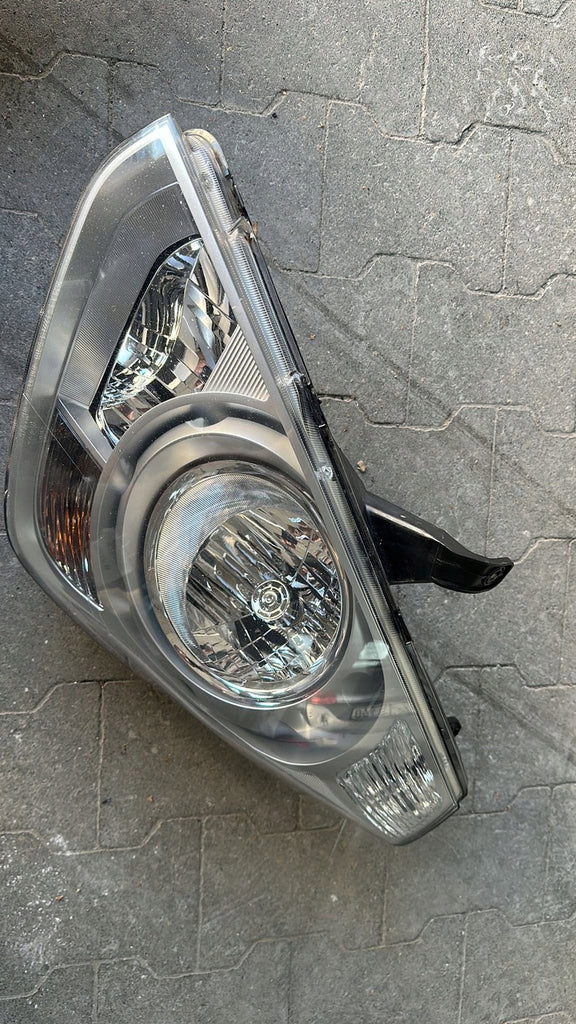 Frontscheinwerfer Hyundai H1 Links Scheinwerfer Headlight